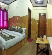 Ashirwad Hotel And Spa Масурі Екстер'єр фото